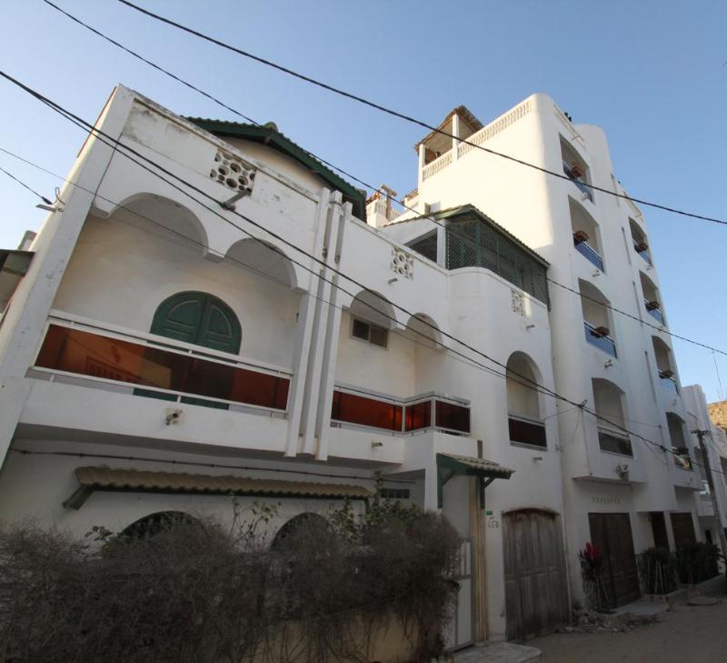 Hotel Residence Kakatar Dakar Bagian luar foto