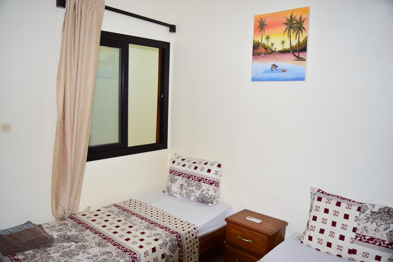 Hotel Residence Kakatar Dakar Bagian luar foto